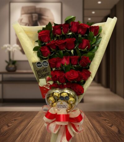 Arreglo floral Mi Flechazo con rosas rojas frescas y bombones Ferrero Rocher, ideal para regalar en ocasiones especiales.
